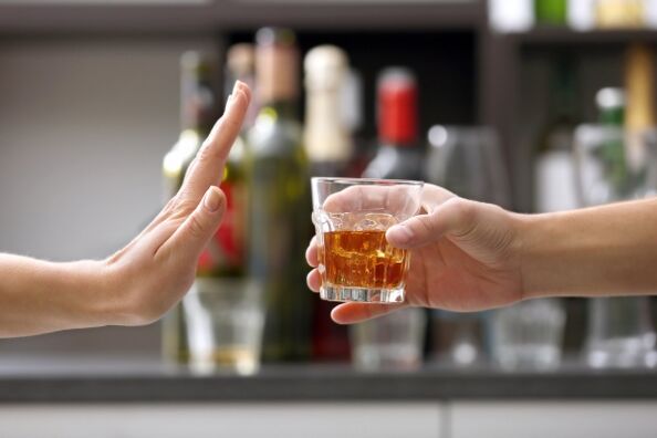 The refusal of alcohol as a way to prevent prostatitis